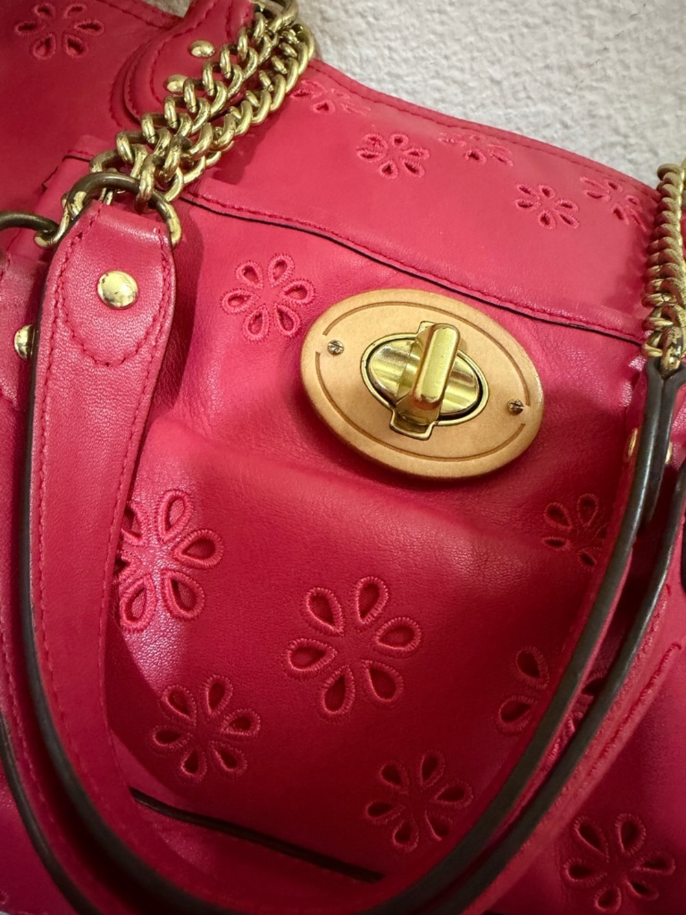 Coach Pink Leather Floral Perforated Chain Shoulder Bag Turnlock - Style 23842 - Picture 11 of 16